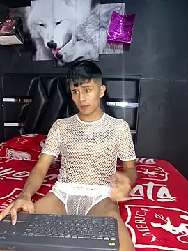 Snapshot of The__Rodriguez chatting on February 20, 2025, 1:03 am The Rodriguez online show from February 20, 2025, 1:03 am