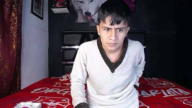 Snapshot of The__Rodriguez chatting on March 6, 2025, 1:37 am The Rodriguez online show from March 6, 2025, 1:37 am