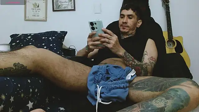 Snapshot of IaDoherty chatting on October 28, 2025, 7:07 am IaDoherty online show from October 28, 2025, 7:07 am