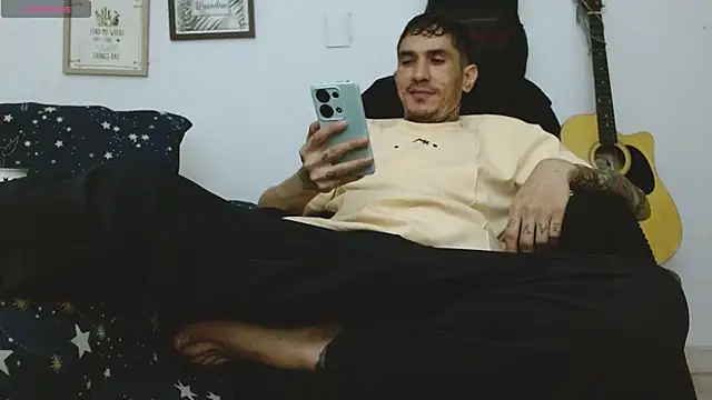 Snapshot of IaDoherty chatting on October 25, 2025, 8:46 am IaDoherty online show from October 25, 2025, 8:46 am