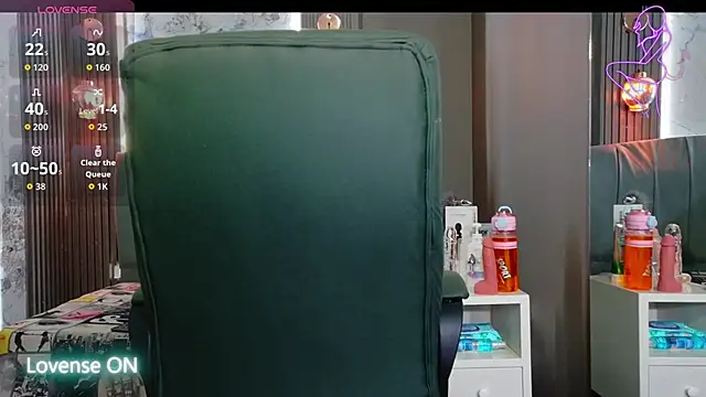 Snapshot of engel_devil chatting on November 26, 2025, 12:27 pm engel devil online show from November 26, 2025, 12:27 pm