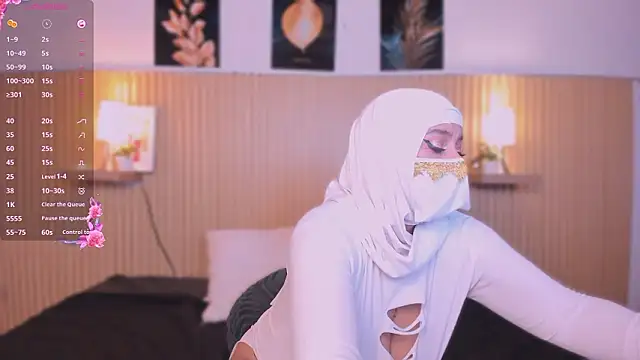 Snapshot of cloe_sirena chatting on February 2, 2026, 2:05 pm cloe sirena online show from February 2, 2026, 2:05 pm