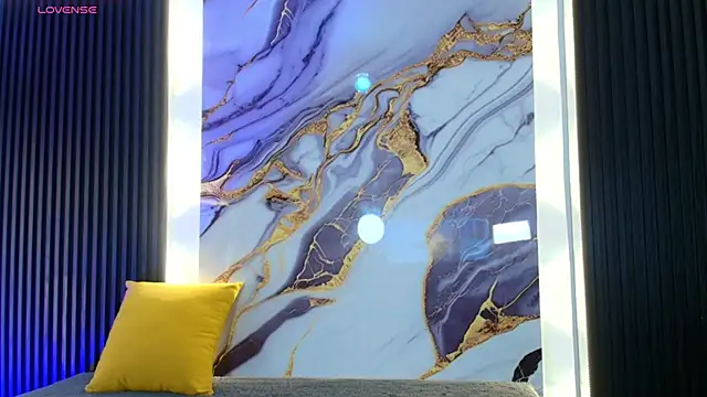 Lil eva2 online show from April 1, 2026, 7:22 pm