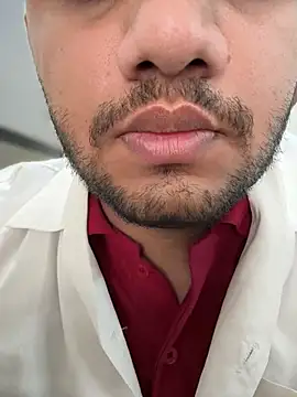 ved240 online show from September 26, 2025, 4:41 am