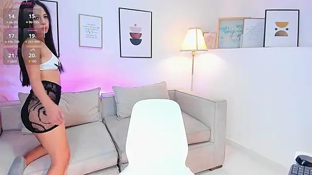 valka wolfe online show from September 17, 2025, 2:19 pm