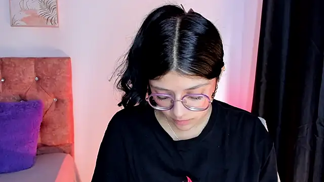 lana dol online show from March 10, 2025, 11:55 am