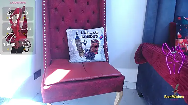 Snapshot of BiancaAntonelli chatting on December 17, 2025, 1:27 pm BiancaAntonelli online show from December 17, 2025, 1:27 pm