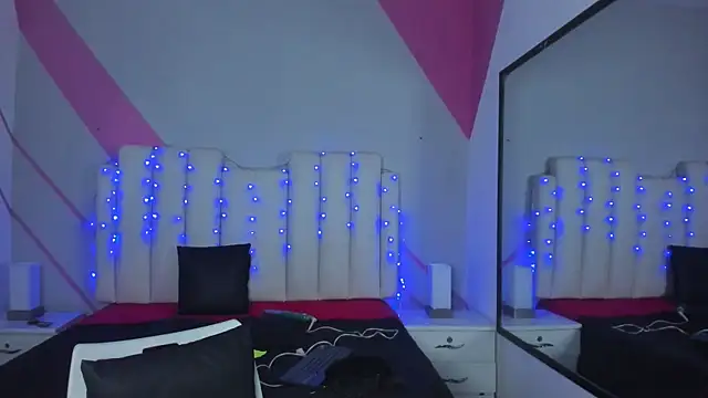 Salome rouse1 online show from November 24, 2025, 9:26 pm