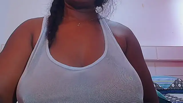 Snapshot of GREATNIPLES chatting on November 27, 2025, 1:22 pm GREATNIPLES online show from November 27, 2025, 1:22 pm