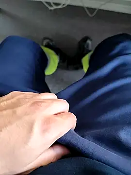 coppiapazza online show from November 1, 2025, 1:38 pm