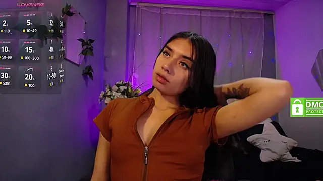 Kylie golden online show from September 30, 2025, 12:44 pm