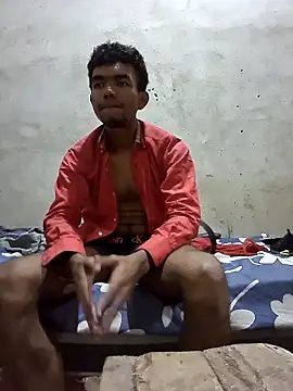 Reynold2608 online show from December 30, 2024, 3:36 am