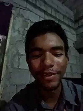 Reynold2608 online show from January 9, 2026, 3:57 am