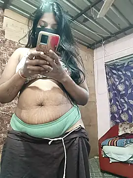 queensenorita online show from December 15, 2025, 5:41 pm