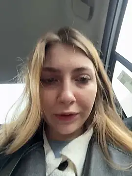 Snapshot of Sunny___Bunny chatting on March 4, 2026, 1:08 pm Sunny Bunny online show from March 4, 2026, 1:08 pm