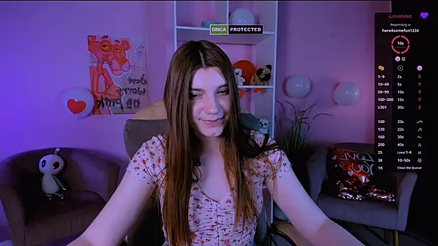 Snapshot of pure_radiance1 chatting on February 25, 2025, 12:38 pm pure radiance1 online show from February 25, 2025, 12:38 pm