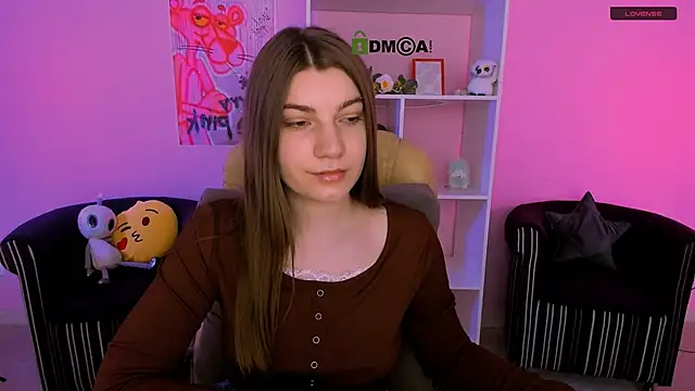 Snapshot of pure_radiance1 chatting on September 11, 2025, 5:40 am pure radiance1 online show from September 11, 2025, 5:40 am