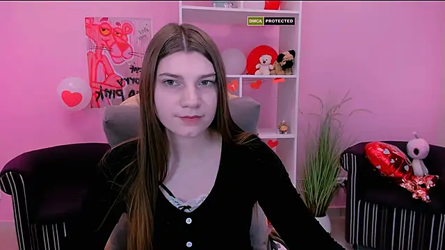 Snapshot of pure_radiance1 chatting on February 28, 2025, 9:58 am pure radiance1 online show from February 28, 2025, 9:58 am