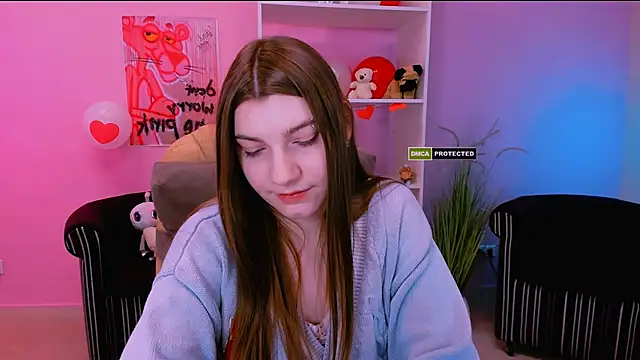 Snapshot of pure_radiance1 chatting on March 3, 2025, 12:50 pm pure radiance1 online show from March 3, 2025, 12:50 pm