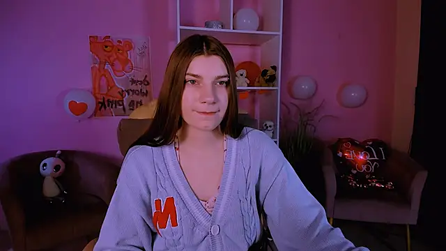 Snapshot of pure_radiance1 chatting on February 25, 2025, 9:31 am pure radiance1 online show from February 25, 2025, 9:31 am