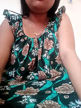 Snapshot of Priya_2222 chatting on February 17, 2026, 6:11 am Priya 2222 online show from February 17, 2026, 6:11 am