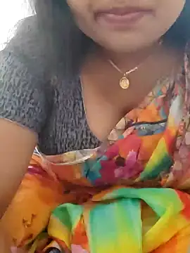 Snapshot of Priya_2222 chatting on January 21, 2025, 3:54 pm Priya 2222 online show from January 21, 2025, 3:54 pm