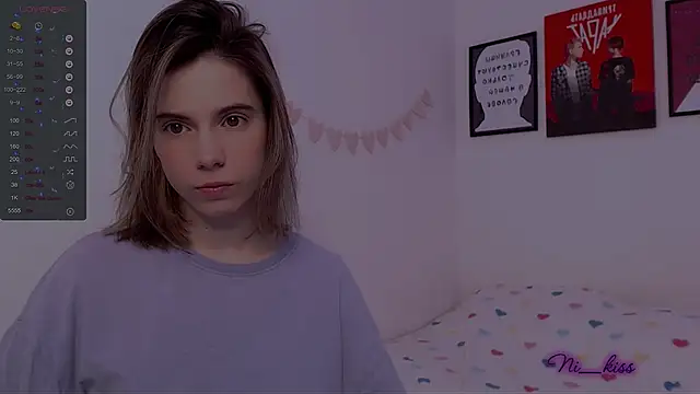  ni kiss online show from March 7, 2025, 3:49 pm