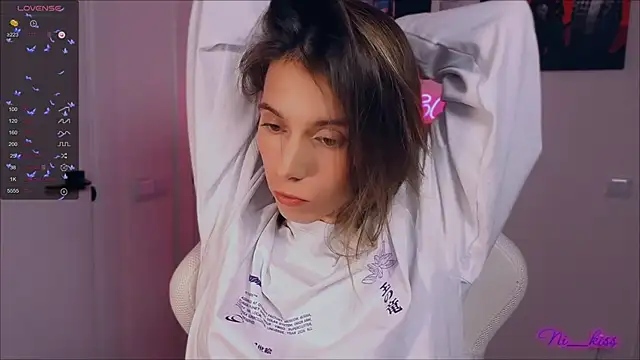  ni kiss online show from September 24, 2025, 8:15 pm