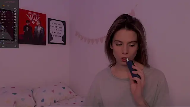  ni kiss online show from January 10, 2025, 8:48 pm