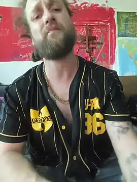 Snapshot of Ozomitro chatting on May 25, 2026, 4:49 pm Ozomitro online show from May 25, 2026, 4:49 pm