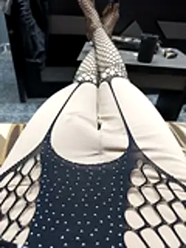 Snapshot of apo78 chatting on December 15, 2025, 9:09 pm apo78 online show from December 15, 2025, 9:09 pm