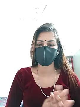 Snapshot of Tisha-01 chatting on December 18, 2025, 2:05 am Tisha-01 online show from December 18, 2025, 2:05 am