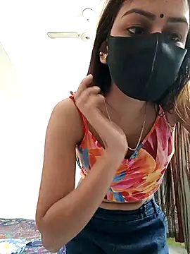 Snapshot of Tisha-01 chatting on December 17, 2025, 2:05 am Tisha-01 online show from December 17, 2025, 2:05 am