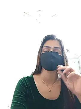 Snapshot of Tisha-01 chatting on January 12, 2026, 5:53 pm Tisha-01 online show from January 12, 2026, 5:53 pm