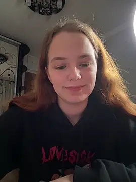 Snapshot of Fox_Lisa chatting on March 12, 2025, 9:13 pm Fox Lisa online show from March 12, 2025, 9:13 pm