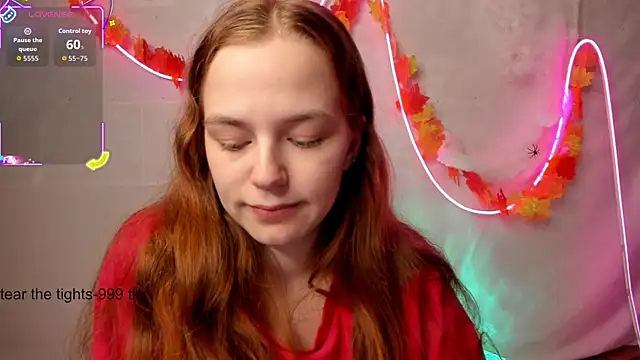 Snapshot of Fox_Lisa chatting on October 22, 2025, 8:30 pm Fox Lisa online show from October 22, 2025, 8:30 pm