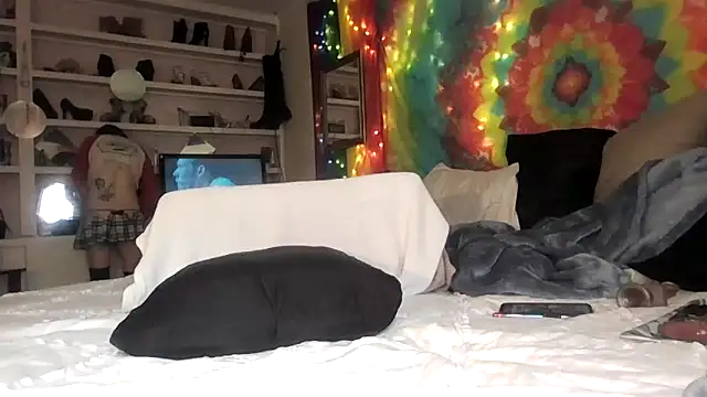 ivylee31 online show from November 21, 2025, 6:51 pm