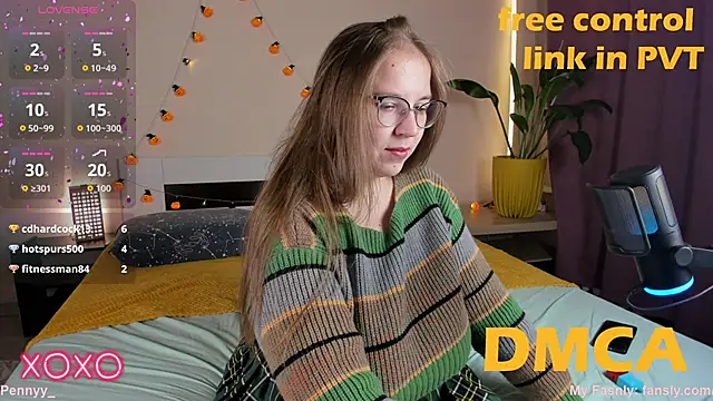 Snapshot of Your_Penny_ chatting on October 14, 2025, 7:03 pm Your Penny online show from October 14, 2025, 7:03 pm