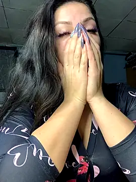 Snapshot of Sweeeeet_Candy chatting on December 3, 2025, 3:40 am Sweeeeet Candy online show from December 3, 2025, 3:40 am