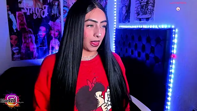 Skyler  blue4 online show from February 28, 2026, 5:29 am