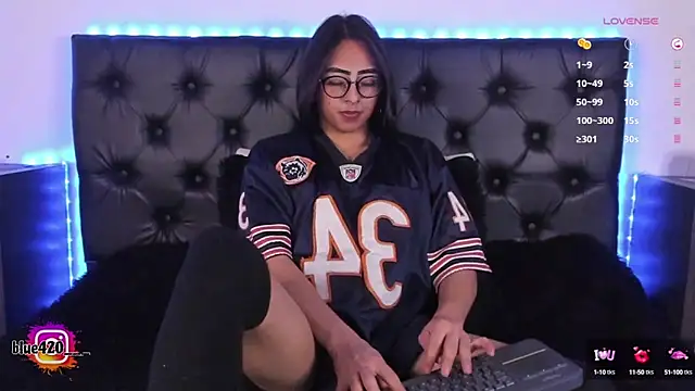 Snapshot of Skyler__blue4 chatting on March 4, 2025, 10:16 pm Skyler blue4 online show from March 4, 2025, 10:16 pm