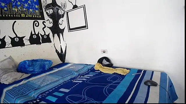 Party trans online show from September 18, 2025, 6:44 pm