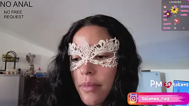 Snapshot of salomea_r chatting on July 16, 2026, 1:19 pm salomea r online show from July 16, 2026, 1:19 pm