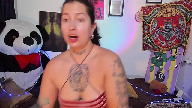 Snapshot of badsombra chatting on November 24, 2025, 3:34 pm badsombra online show from November 24, 2025, 3:34 pm