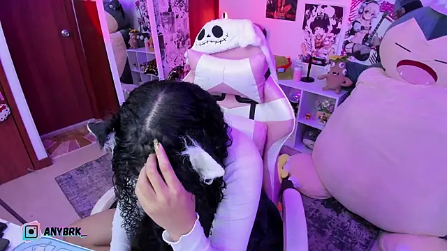 anyburkee online show from September 23, 2025, 12:12 pm