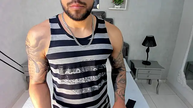 JackBlanco  online show from September 30, 2025, 4:18 am