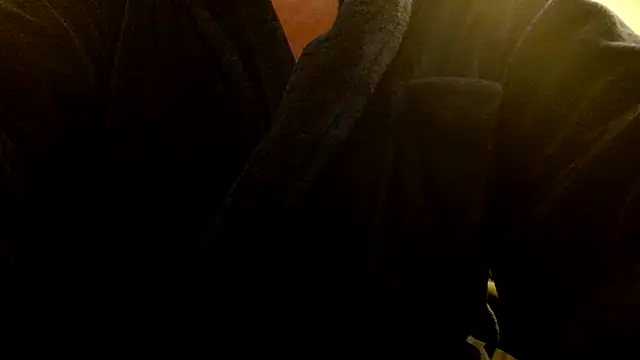 GirthBullger4You online show from October 10, 2025, 4:57 am