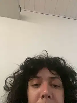 Snapshot of magalunabb chatting on September 22, 2025, 3:51 pm magalunabb online show from September 22, 2025, 3:51 pm