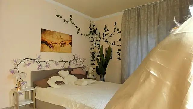 Snapshot of Emily_relish chatting on September 23, 2025, 1:29 pm Emily relish online show from September 23, 2025, 1:29 pm