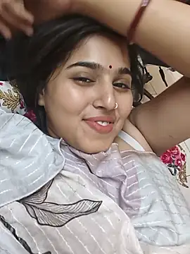 Snapshot of Sweet-Rani chatting on June 1, 2026, 5:56 pm Sweet-Rani online show from June 1, 2026, 5:56 pm